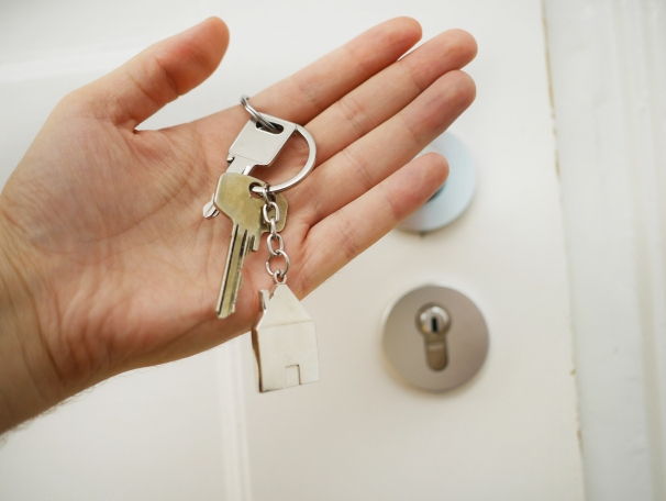 https://DeniseW.StopFeedingYourLandlord.com